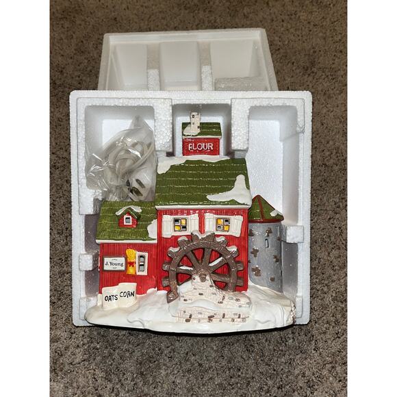 J. YOUNG'S GRANARY Department 56: The Original Snow Village Open Box NEW 51497 - Picture 4 of 5
